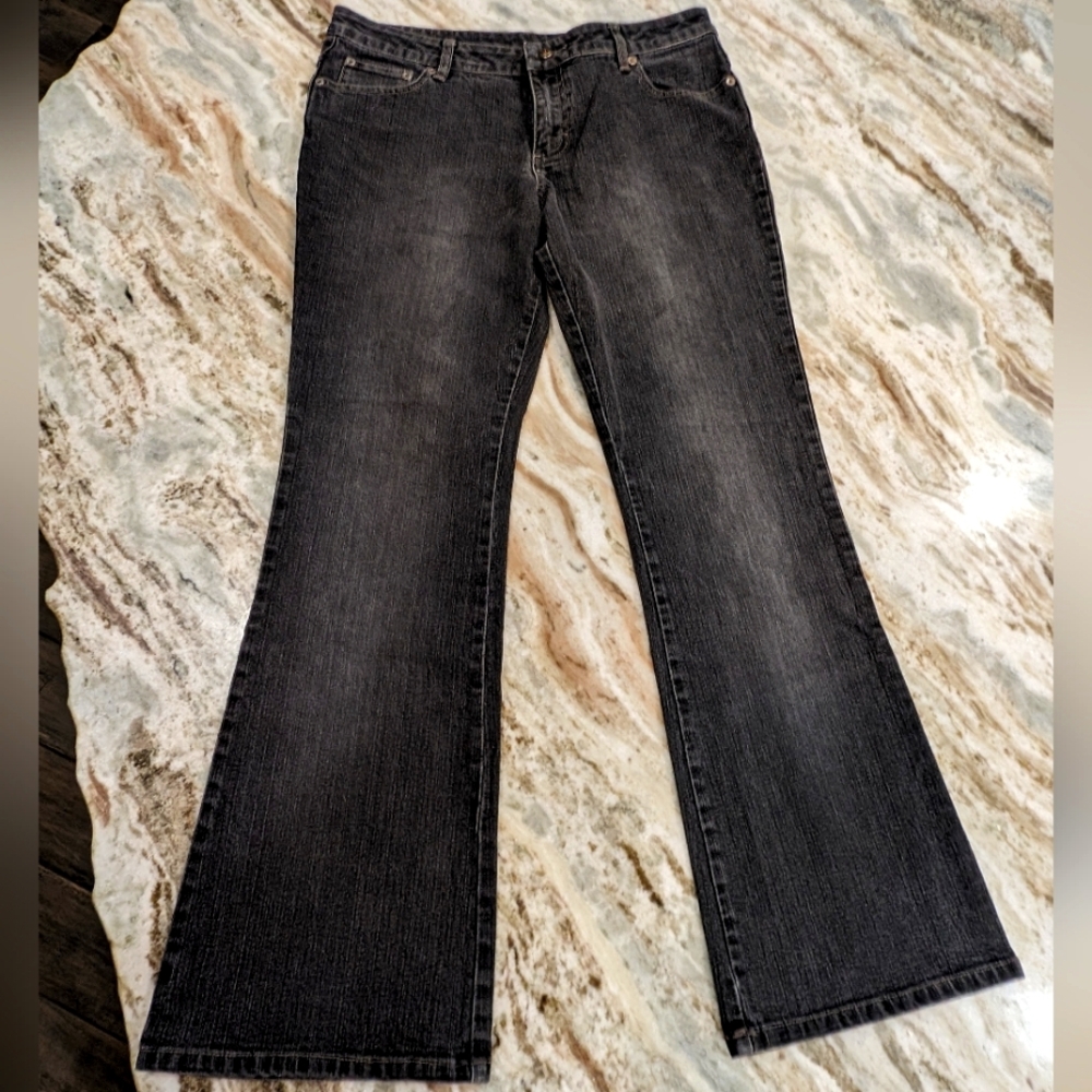 VF black wash jeans